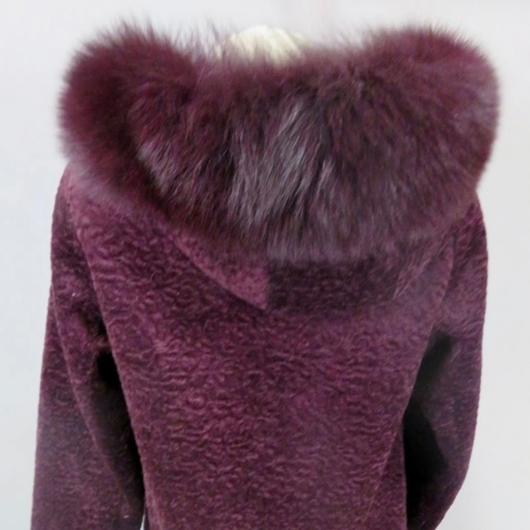 Burgundy Lamb and Fox Fur Coat - Picture 2 of 8